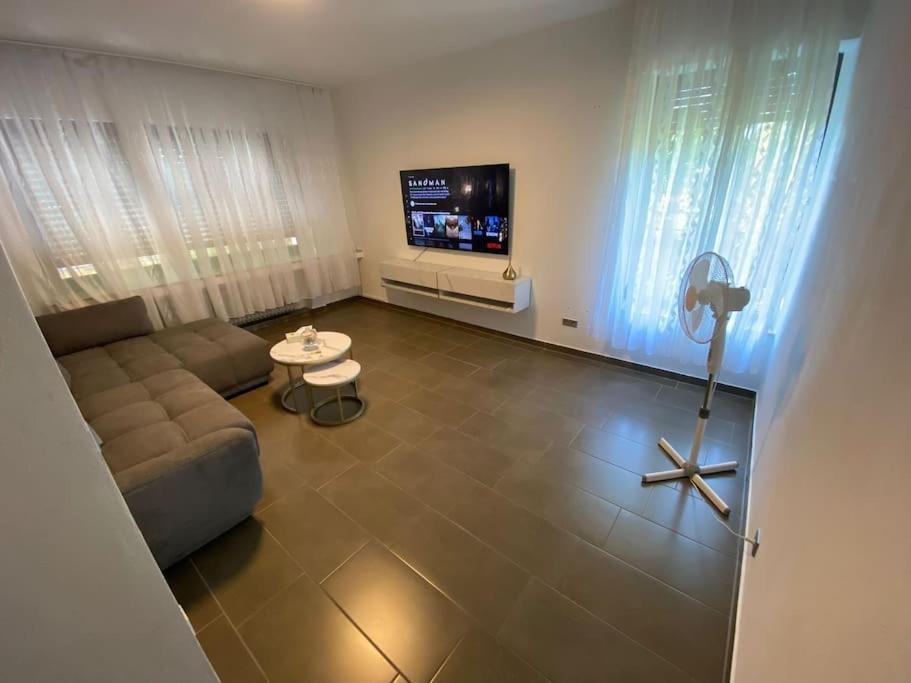 Ferien-Villa Direkt Am Rhein Sauna/Whirlpool Gotterswickerhamm Kültér fotó